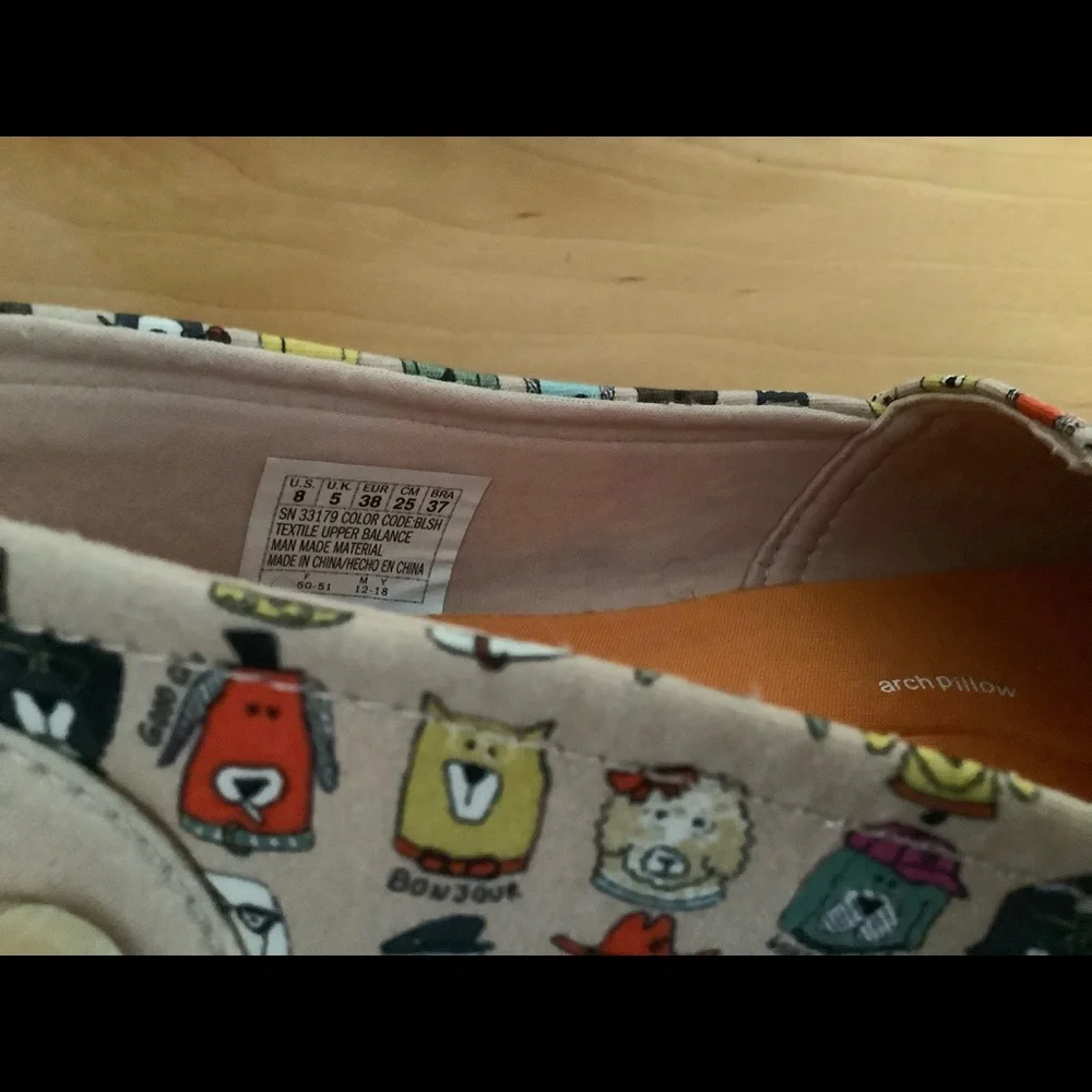 Bobs Skechers memory foam slip on shoes size 8 multicolored flat casual shoes - Picture 5 of 6
